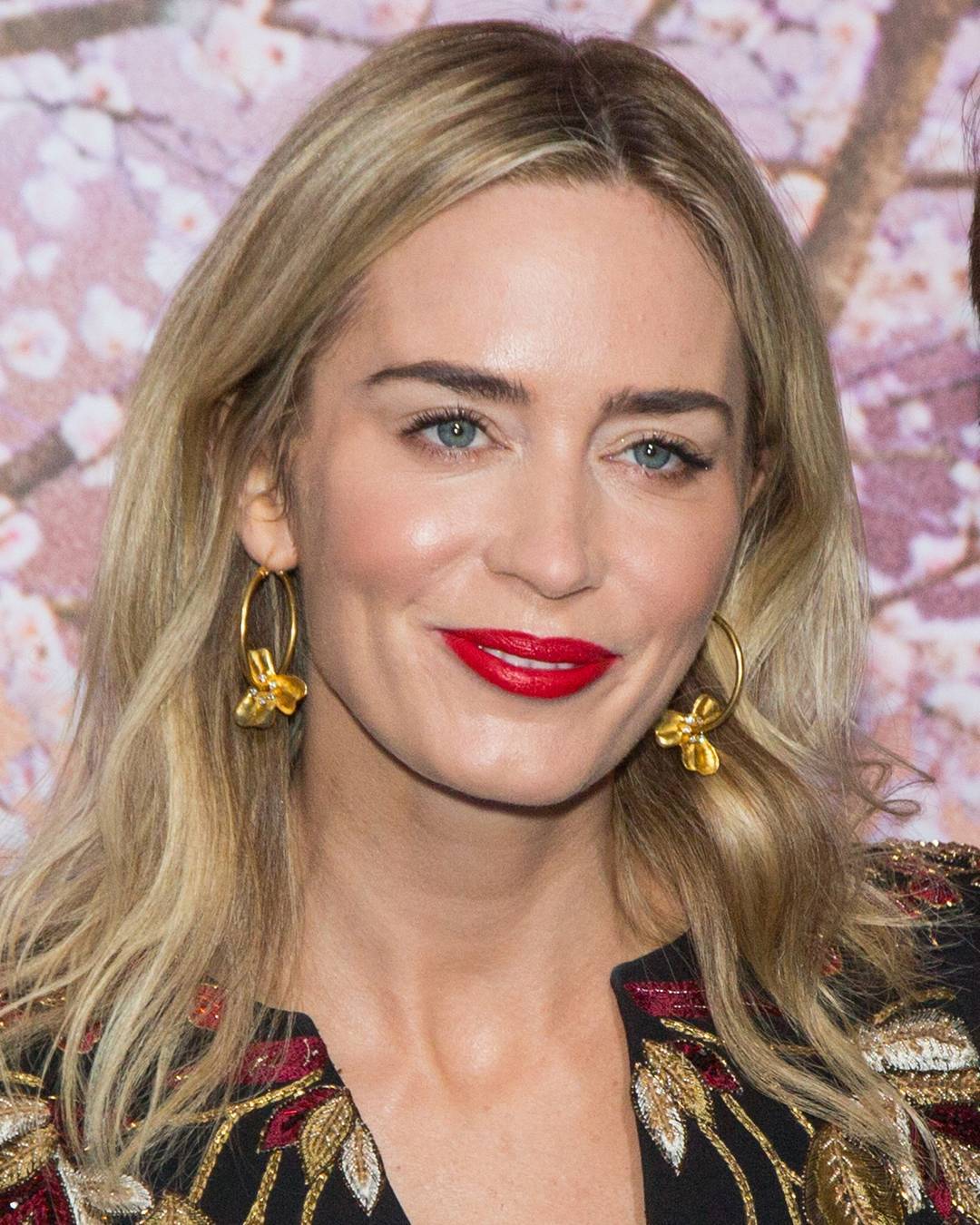 Emily Blunt Height: The Truth Behind Her Stature