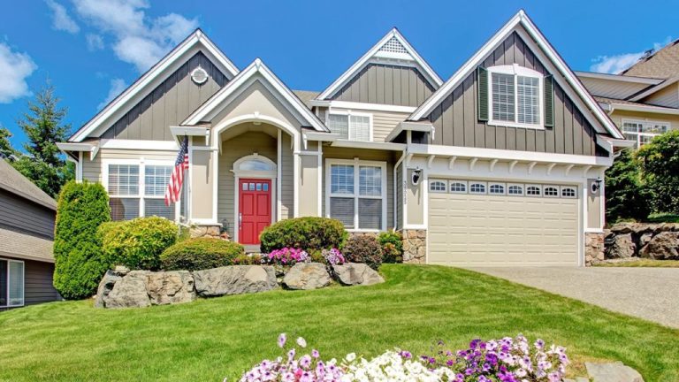 How to Improve Curb Appeal Before Listing Your House