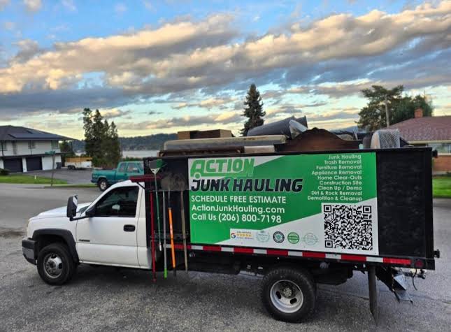 Choosing an Eco-Friendly Seattle Junk Hauling Company: What to Look For